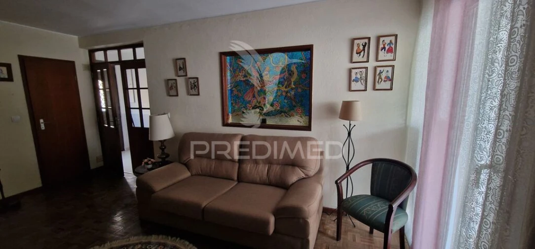Moradia T2 para Venda em Alverca do Ribatejo e Sobralinho Foto 3