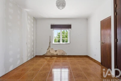 Apartamento T2 para Venda em Santa Maria, São Pedro e Matacães