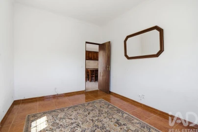 Apartamento T2 para Venda em Santa Maria, São Pedro e Matacães
