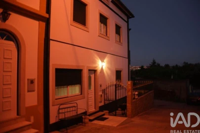 Apartamento T2 para Venda em Santa Maria, São Pedro e Matacães