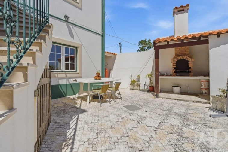 Apartamento T2 para Venda em Santa Maria, São Pedro e Matacães Foto 3
