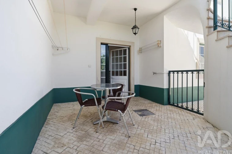 Apartamento T2 para Venda em Santa Maria, São Pedro e Matacães Foto 2