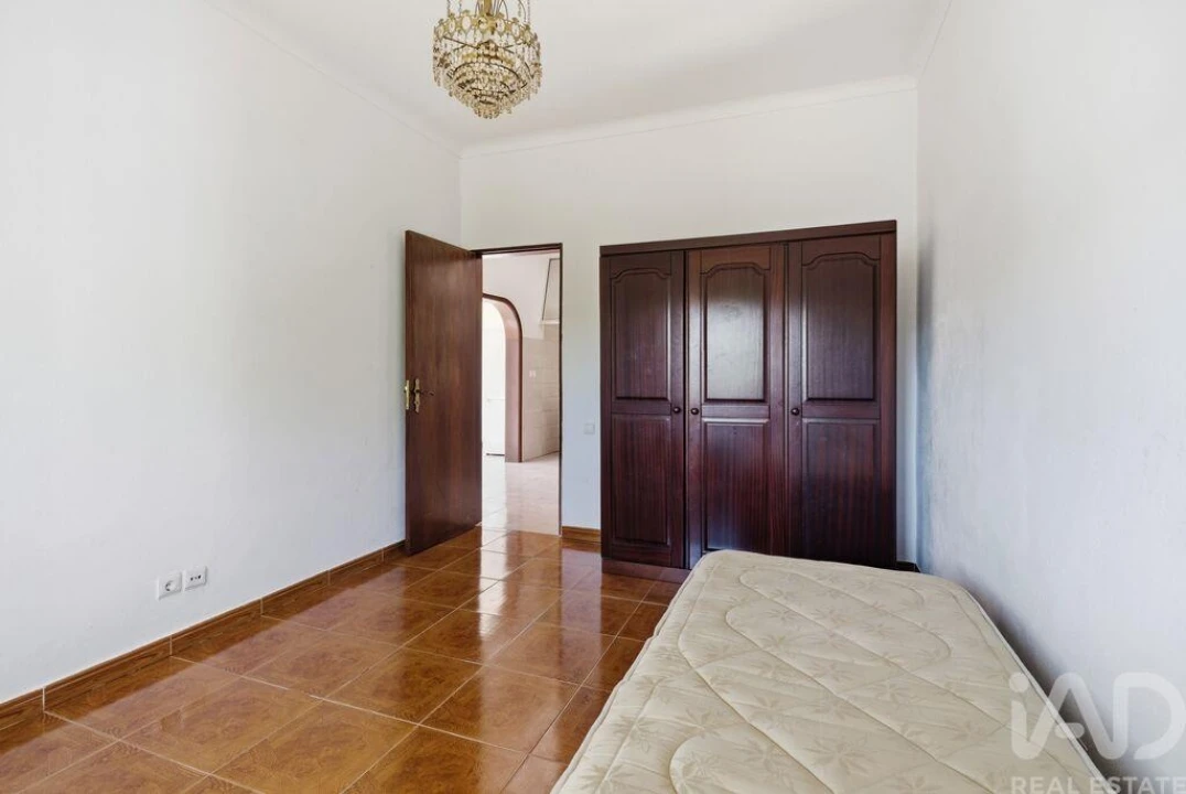 Apartamento T2 para Venda em Santa Maria, São Pedro e Matacães Foto 19