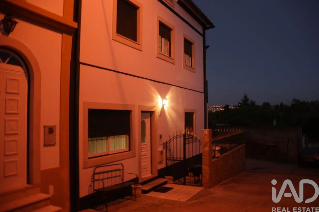 Apartamento T2 para Venda em Santa Maria, São Pedro e Matacães Foto 23