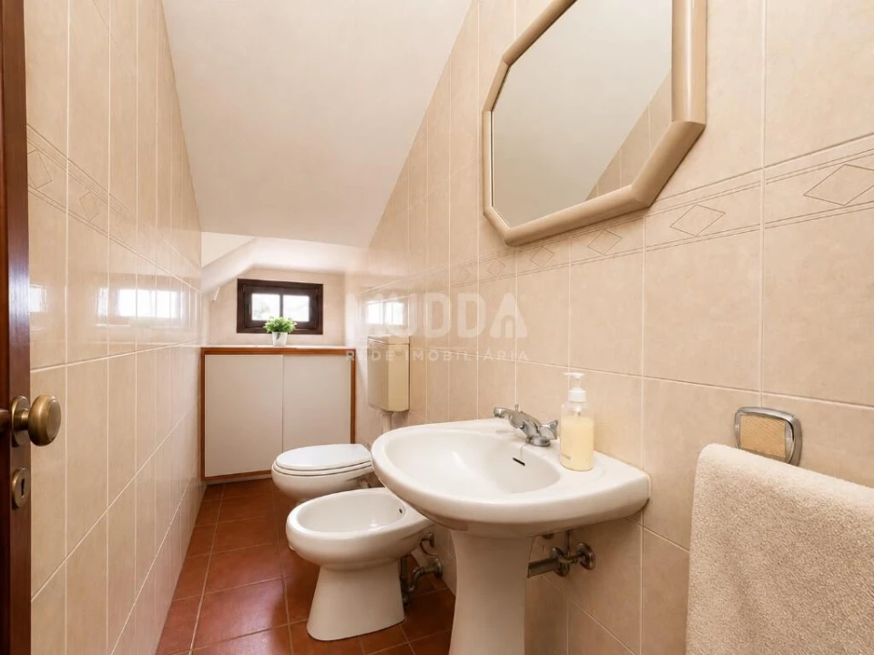 Moradia T4 para Venda em O. Azeméis, Riba-Ul, Ul, Macinhata Seixa, Madail Foto 27
