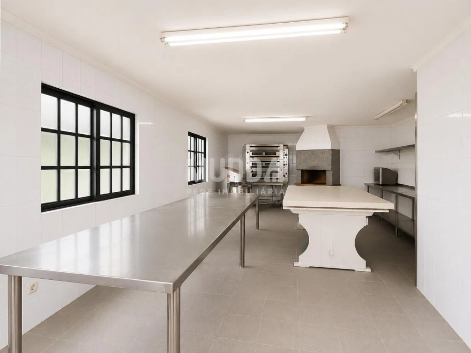 Moradia T4 para Venda em O. Azeméis, Riba-Ul, Ul, Macinhata Seixa, Madail Foto 40