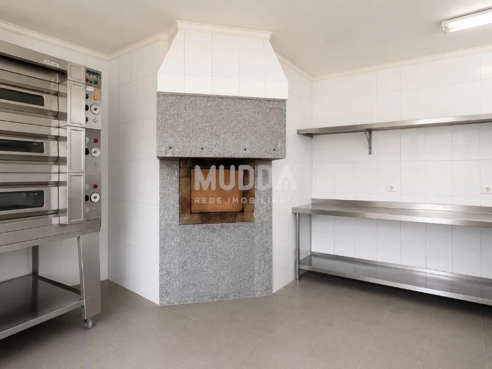 Moradia T4 para Venda em O. Azeméis, Riba-Ul, Ul, Macinhata Seixa, Madail Foto 41