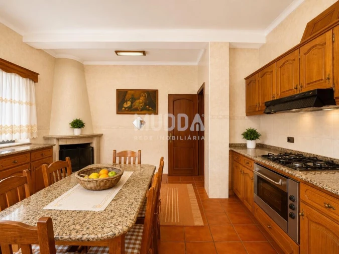 Moradia T4 para Venda em O. Azeméis, Riba-Ul, Ul, Macinhata Seixa, Madail Foto 30