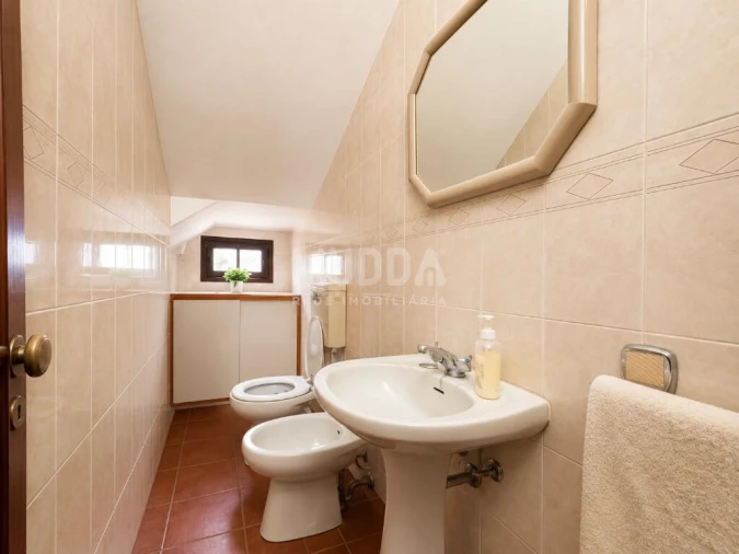 Moradia T4 para Venda em O. Azeméis, Riba-Ul, Ul, Macinhata Seixa, Madail Foto 45