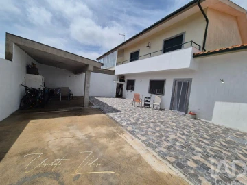 Moradia T4 para Venda em Santo Andre de Vagos