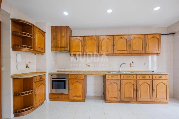 Apartamento T2 para Venda em Ovar, São João, Arada e São Vicente de Pereira Jusã Foto 4