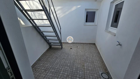 Moradia T2 para Venda em Redondo