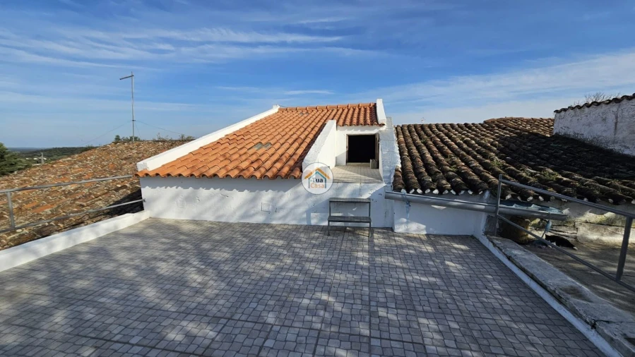 Moradia T2 para Venda em Redondo Foto 11