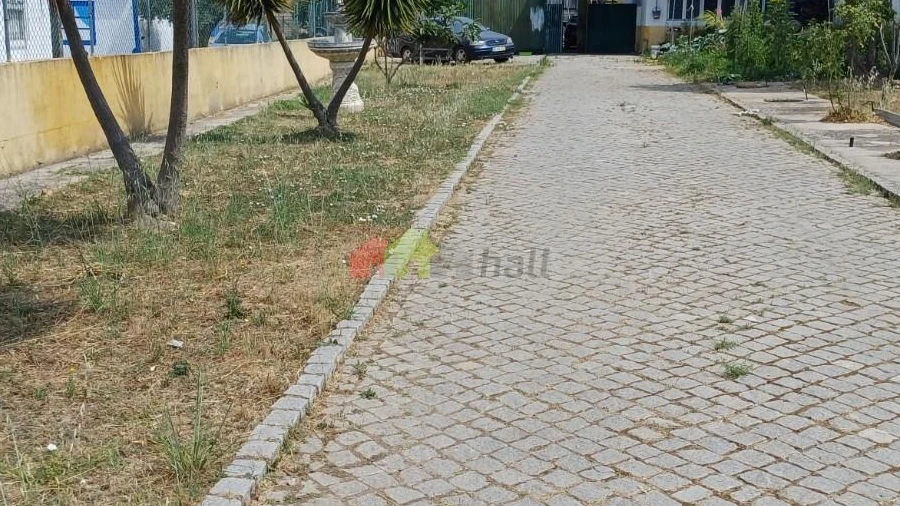 Armazém para Venda em Vimieiro