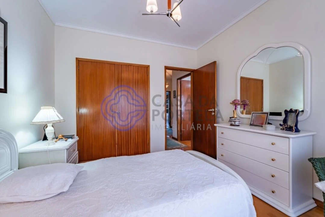 Apartamento T2 para Venda em Cidade da Maia Foto 19