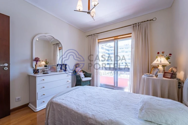 Apartamento T2 para Venda em Cidade da Maia Foto 21
