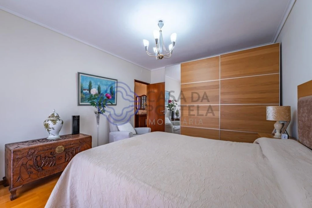 Apartamento T2 para Venda em Cidade da Maia Foto 16