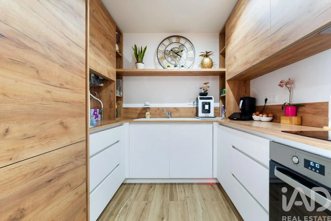 Apartamento T2 para Venda em Quarteira Foto 4