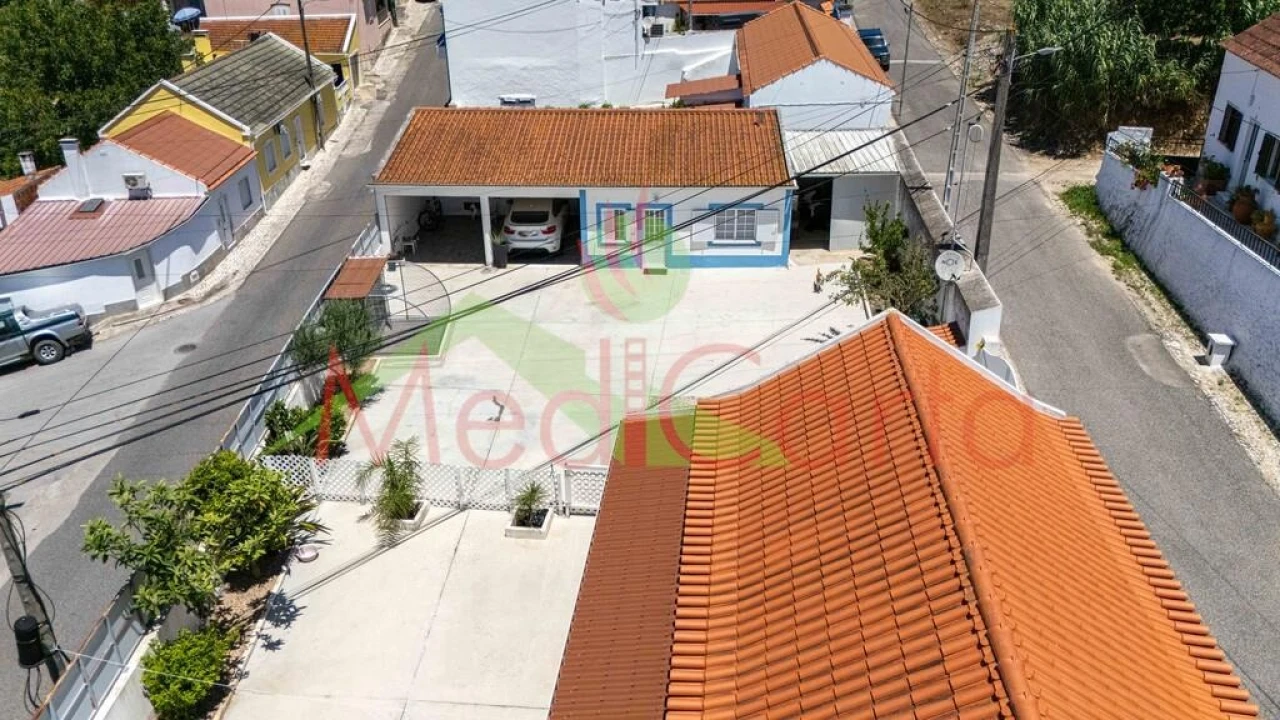 Moradia T3 para Venda em Pontevel Foto 40