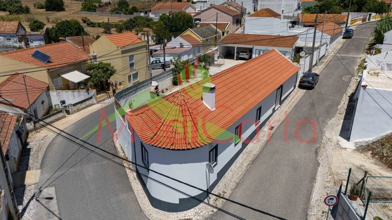 Moradia T3 para Venda em Pontevel Foto 38