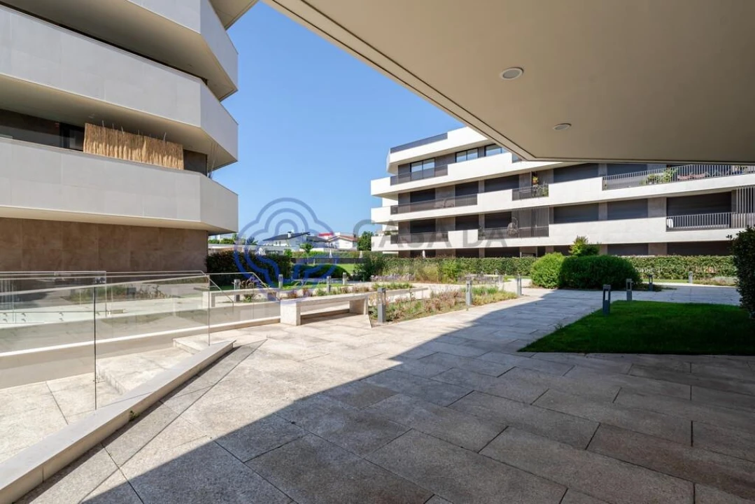 Apartamento T2 para Venda em Santa Maria da Feira, Travanca, Sanfins e Espargo Foto 46