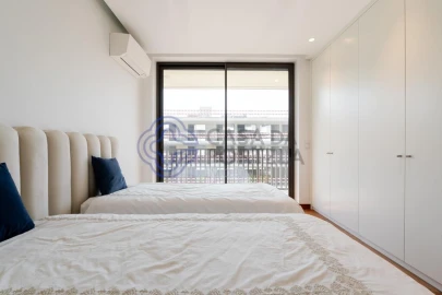 Apartamento T2 para Venda em Santa Maria da Feira, Travanca, Sanfins e Espargo