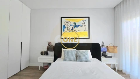 Apartamento T3 para Venda em Albufeira e Olhos de Água