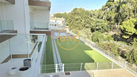 Apartamento T3 para Venda em Albufeira e Olhos de Água
