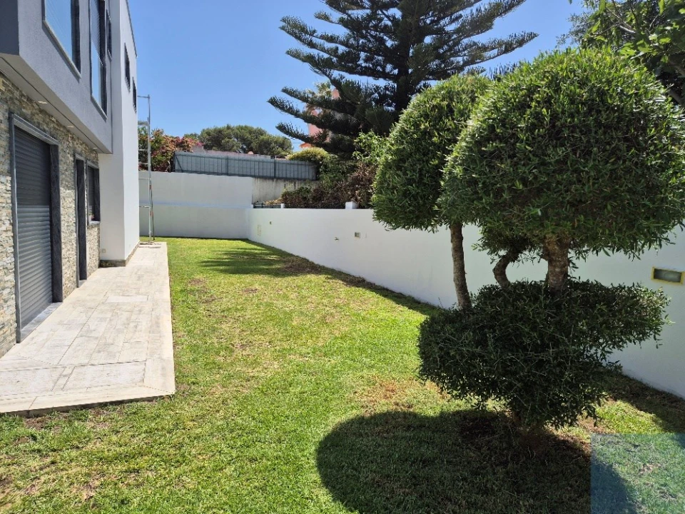 Moradia T5 para Arrendamento em Cascais e Estoril Foto 27