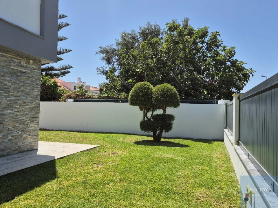 Moradia T5 para Arrendamento em Cascais e Estoril Foto 35