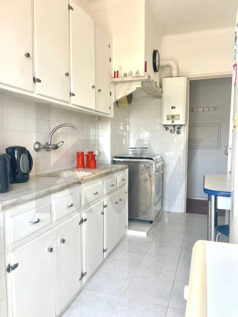 Apartamento T3 para Venda em Queluz e Belas