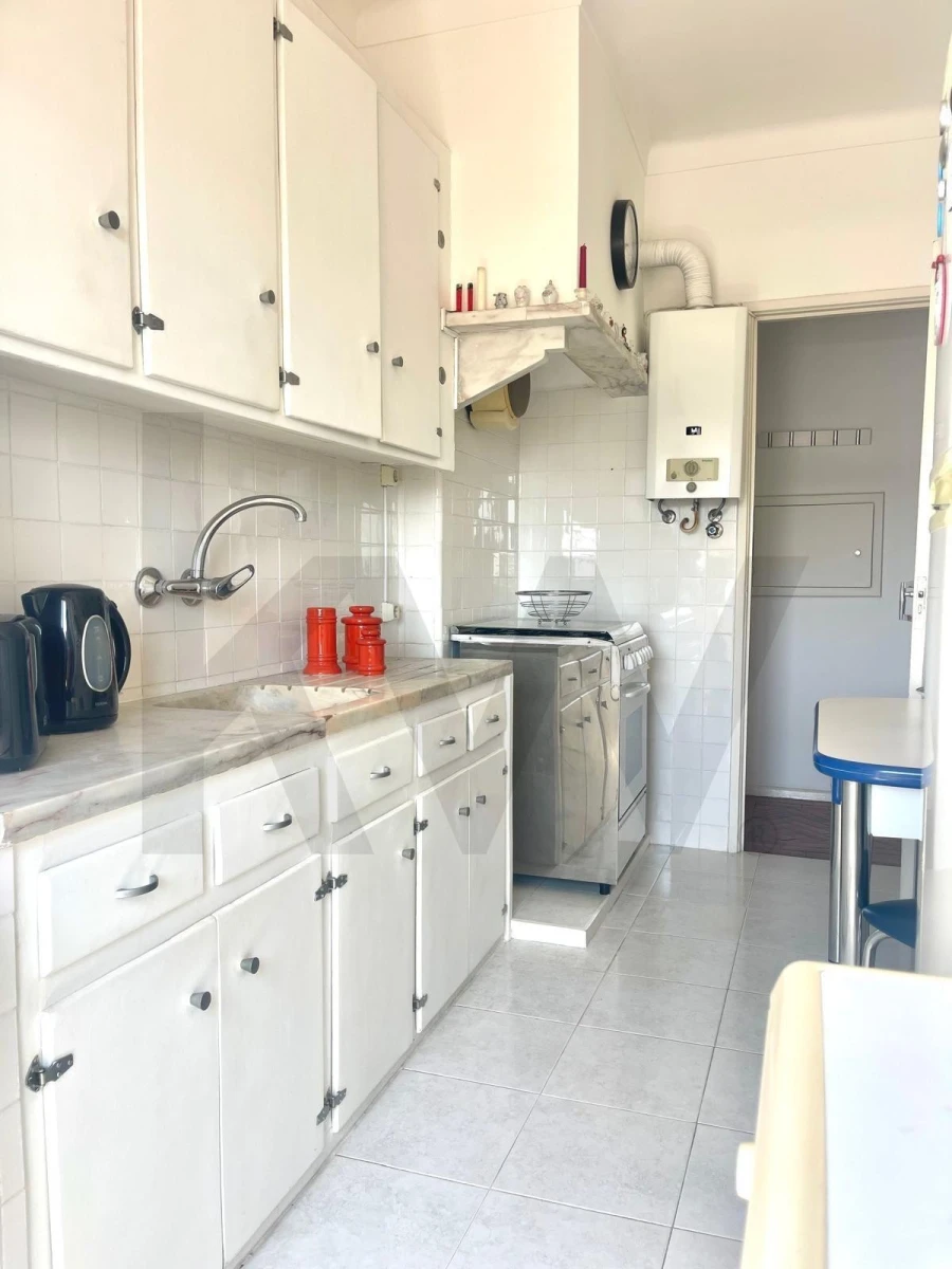 Apartamento T3 para Venda em Queluz e Belas Foto 5