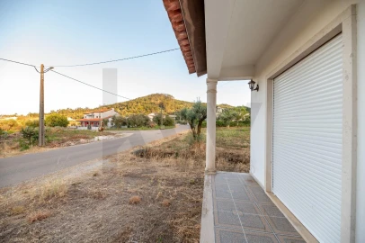 Moradia T3 para Venda em Chão de Couce