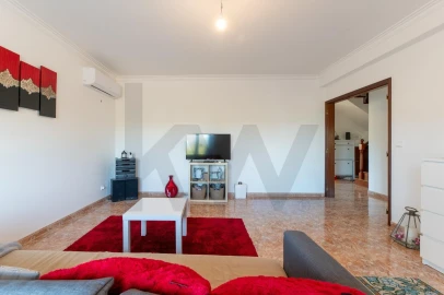 Moradia T3 para Venda em Chão de Couce