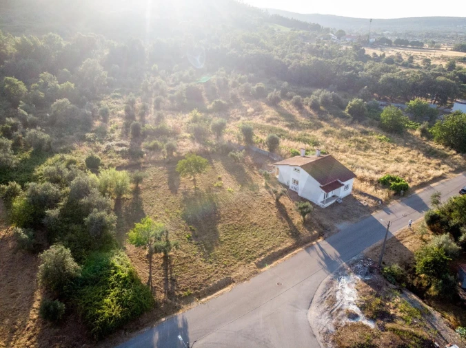 Moradia T3 para Venda em Chão de Couce Foto 40