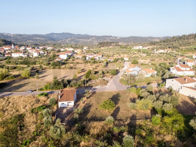 Moradia T3 para Venda em Chão de Couce Foto 41