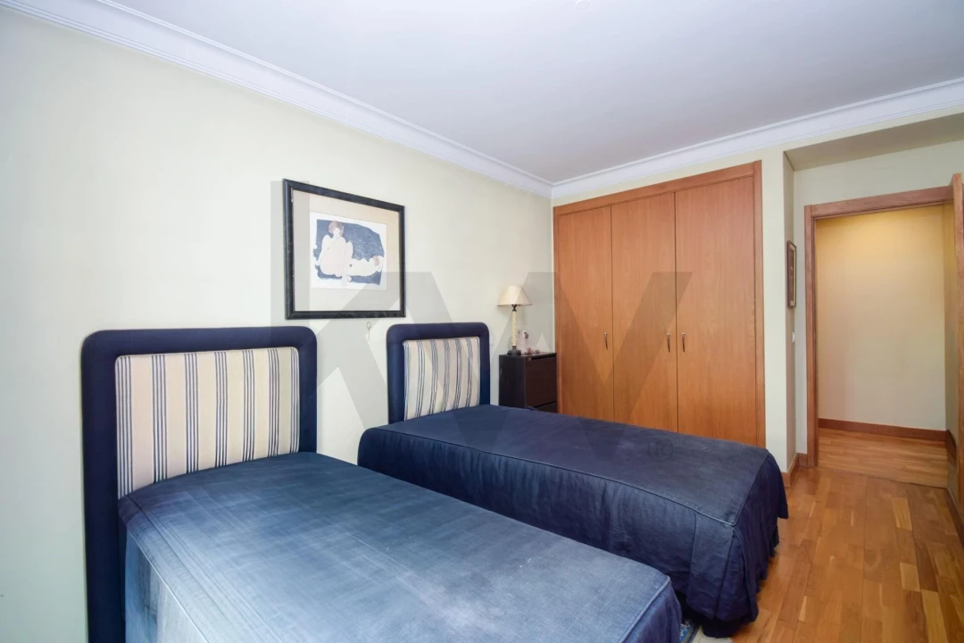 Apartamento T4 para Venda em Lumiar Foto 30