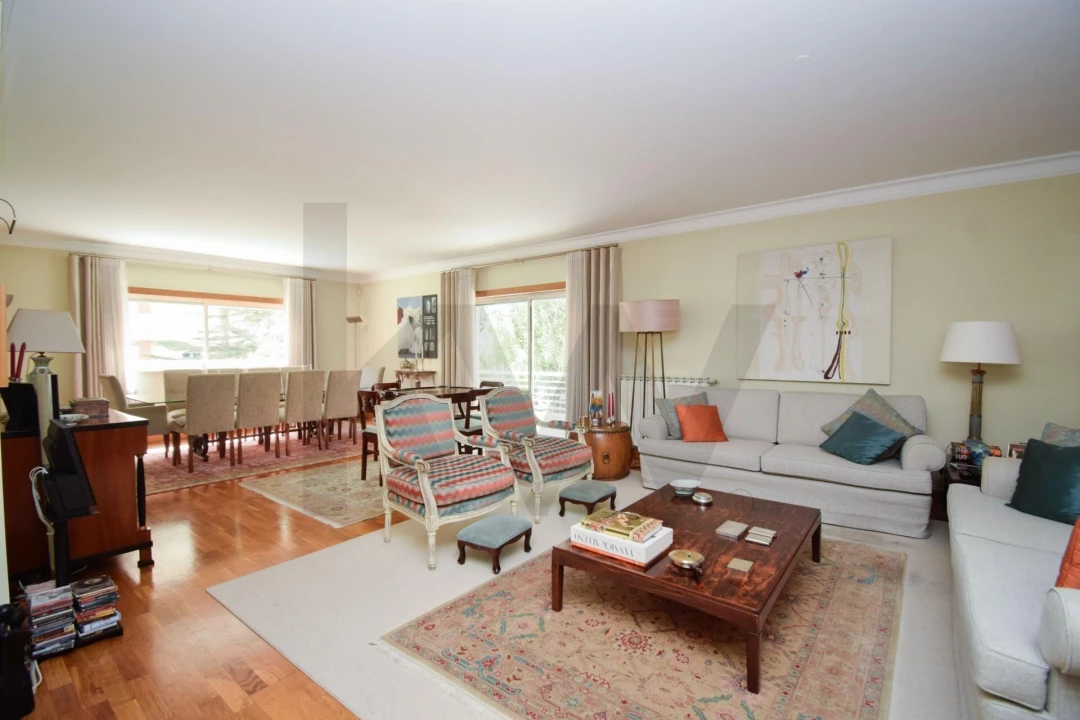 Apartamento T4 para Venda em Lumiar Foto 6
