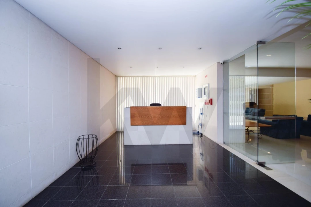 Apartamento T4 para Venda em Lumiar Foto 41