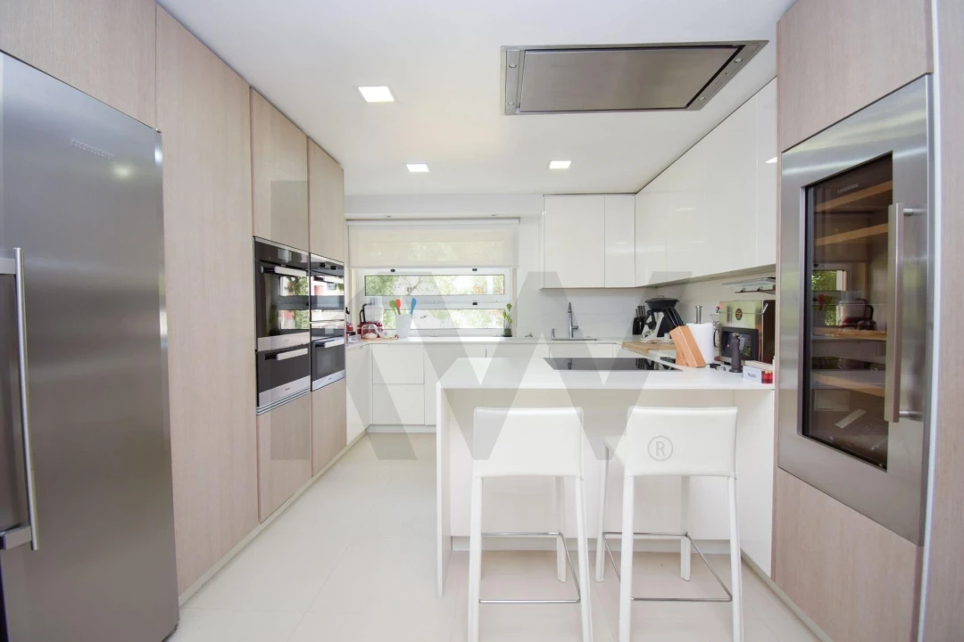 Apartamento T4 para Venda em Lumiar Foto 11