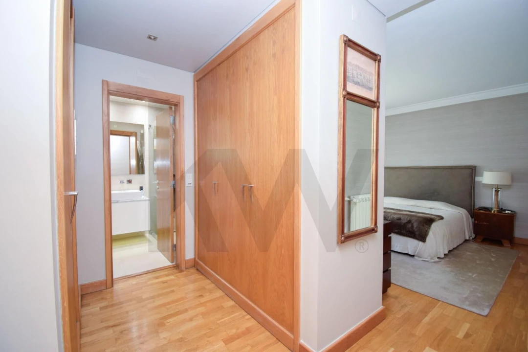 Apartamento T4 para Venda em Lumiar Foto 21