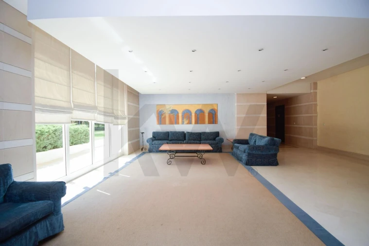 Apartamento T4 para Venda em Lumiar Foto 42