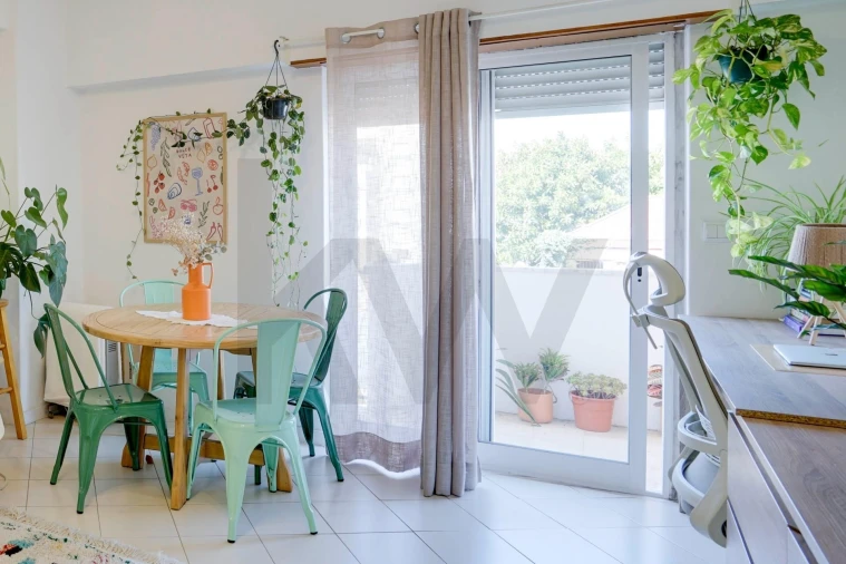 Apartamento T1 para Venda em Costa da Caparica Foto 5
