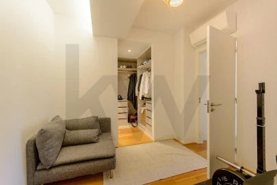 Apartamento T1 para Arrendamento em Arroios