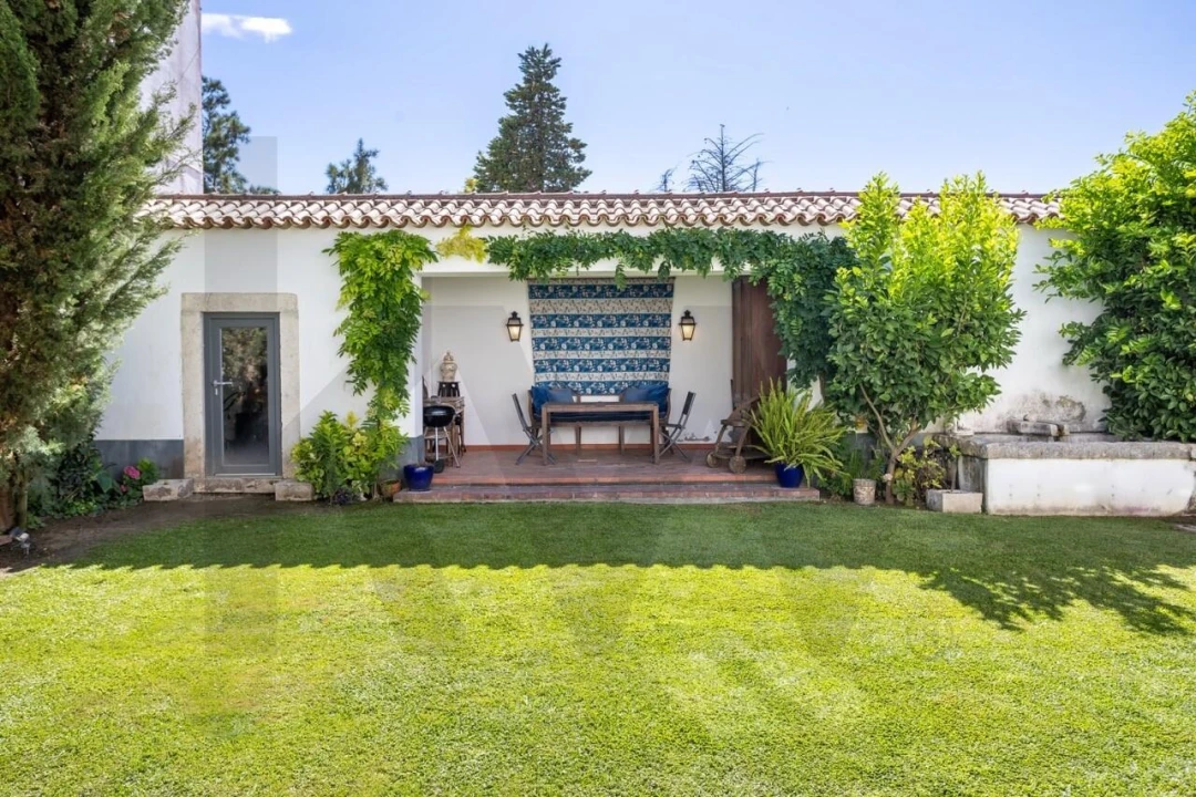 Moradia T4 para Venda em Azeitão (São Lourenço e São Simão) Foto 1