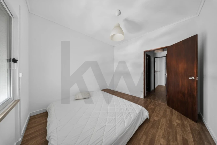 Apartamento T1 para Venda em Costa da Caparica Foto 14