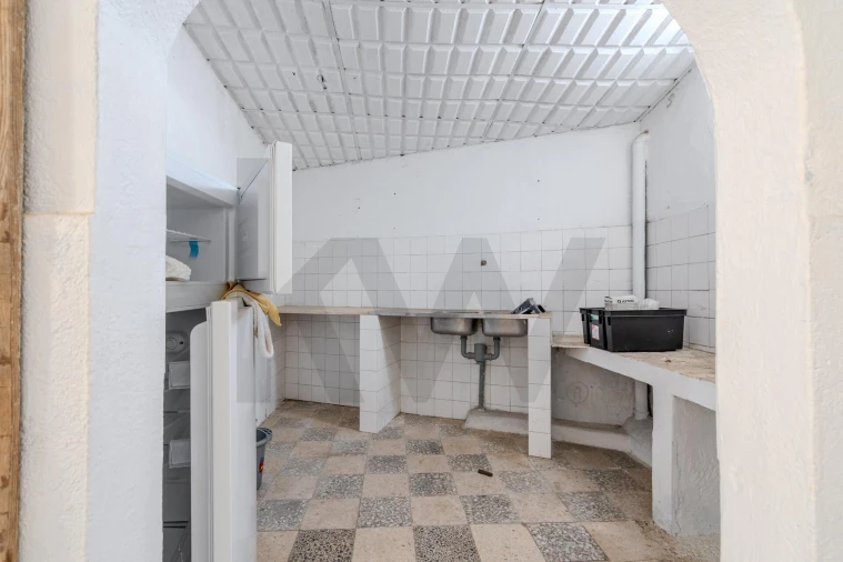 Loja para Venda em Charneca de Caparica e Sobreda Foto 11