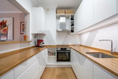 Apartamento T2 para Venda em Santa Maria e São Miguel, São Martinho, São Pedro Penaferrim