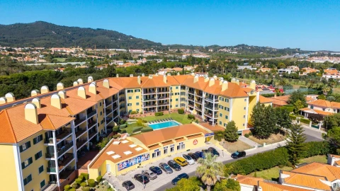 Apartamento T2 para Venda em Santa Maria e São Miguel, São Martinho, São Pedro Penaferrim