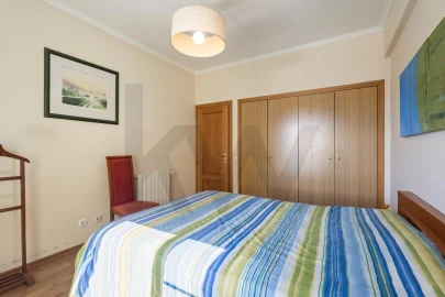Apartamento T2 para Venda em Santa Maria e São Miguel, São Martinho, São Pedro Penaferrim